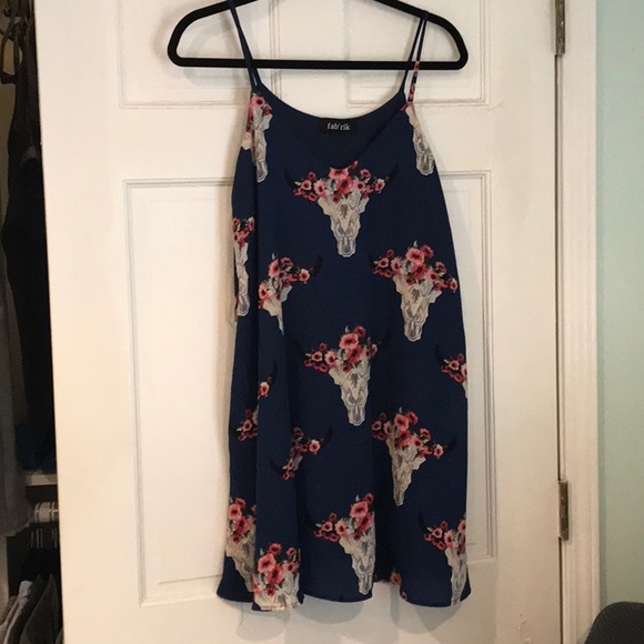 fab’rik dress - Picture 2 of 4